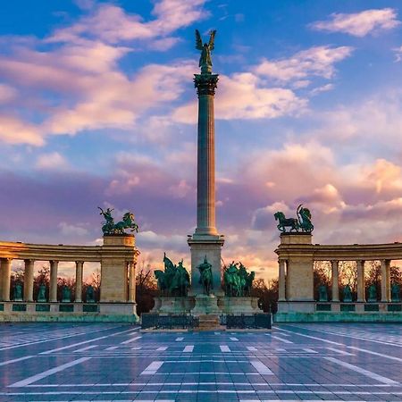St Stephen Luxury Apartment Budapeste Exterior foto